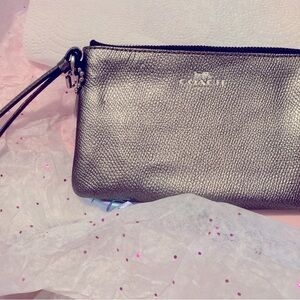 COACH Wristlet Wallet Holiday Grey color silver Zip Close Wrist strap Pre loved